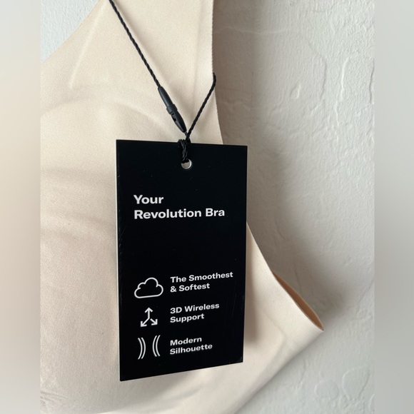 NWT Knix revolution bra wireless dune large + - Picture 11 of 12